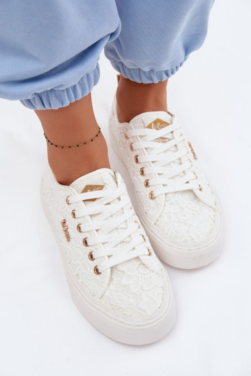 Laisvalaikio bateliai su nėriniais Lee Cooper LCIN-26-02-4060 baltos spalvos