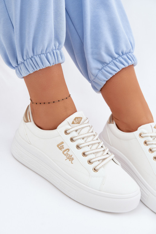 Laisvalaikio bateliai su platforma Lee Cooper LCIN-26-44-4478 baltos spalvos