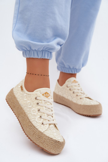 su nėrinių motyvais laisvalaikio batai espadrilės su platforma Lee Cooper LCIN-26-31-4328 smėlio spalvos 2