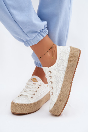 su nėrinių motyvais laisvalaikio batai espadrilės su platforma Lee Cooper LCIN-26-31-4326 baltos spalvos 2