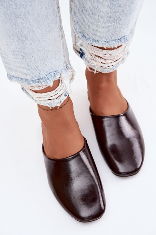 Moteriškos šlepetės MulesuImitacji Skóry lygiapadžiai CzekoladoĮe Romelle