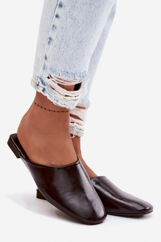 Moteriškos šlepetės MulesuImitacji Skóry lygiapadžiai CzekoladoĮe Romelle