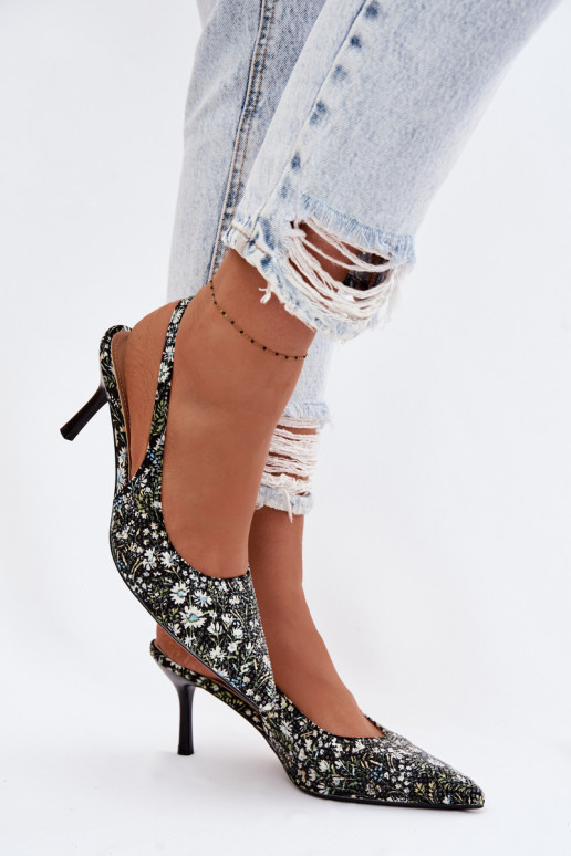 Dekoruotos Moteriškos basutės su plonais kulniukais su gėlytėmis juodos spalvos Olivelle