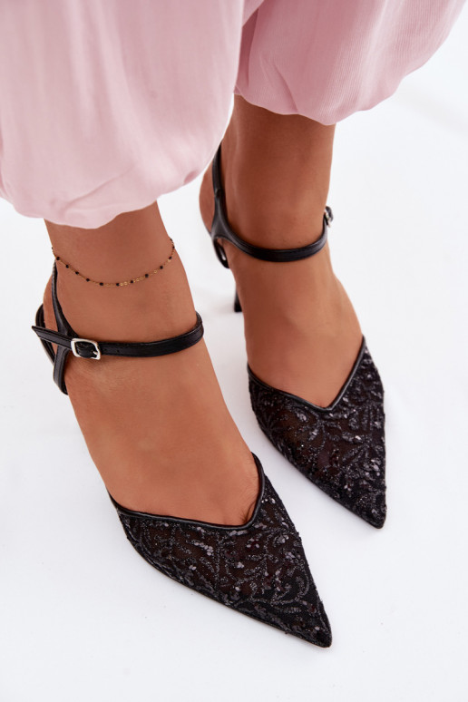 Tinklelis Moteriškos basutės su plonais kulniukaissusu blizgesiuującym Zdobieniem juodos spalvos Laria