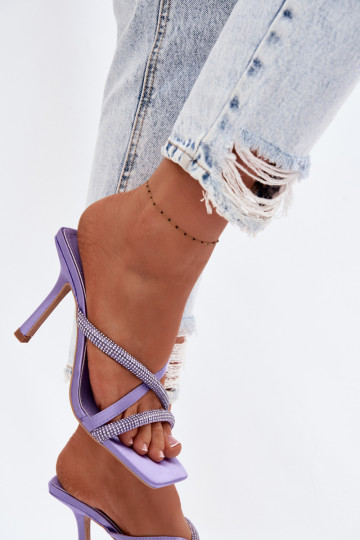 Moteriškos šlepetės su plonais kulniukais Juostelės su tviskančiomis akutėmis Violetinės spalvos Karima 2