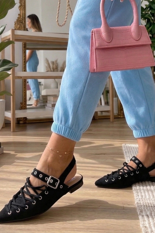 Juodos balerinų batai su atvira kulnu...