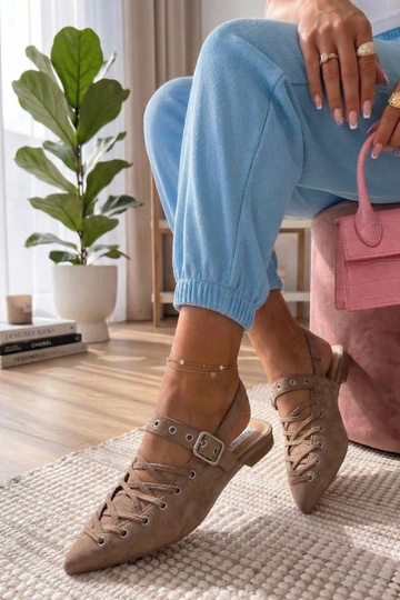 Karamelės spalvos balerinų...