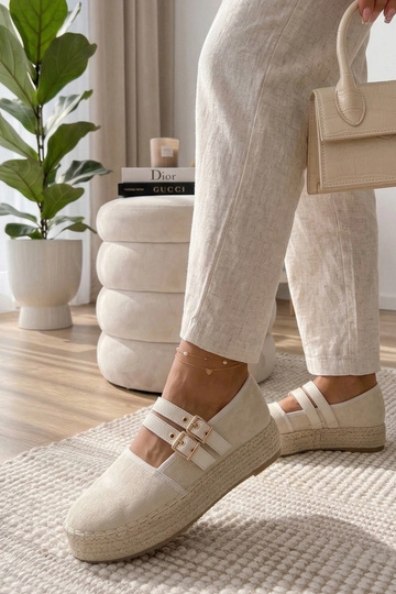 Smėlio spalvos espadrilės... 2