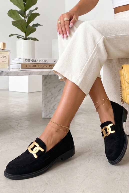 Juodi mokasinai su dekoratyvia...