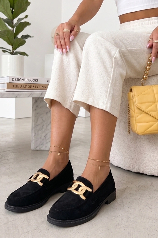 Juodi mokasinai su dekoratyvia...