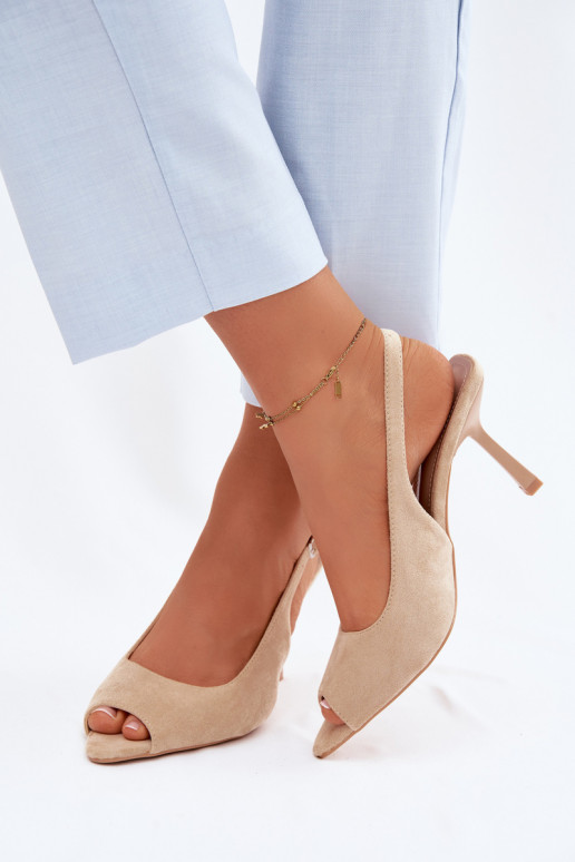 Moteriškos basutės su plonais kulniukais iš dirbtinio zomšo smėlio spalvos Sevina