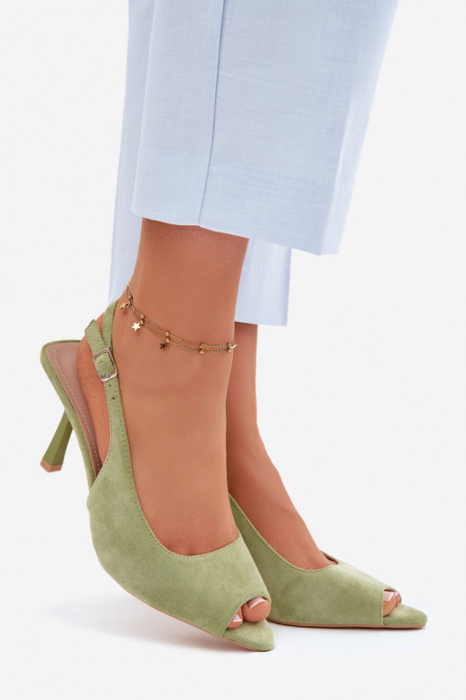 Moteriškos basutės su plonais kulniukais iš dirbtinio zomšo žalios spalvos Sevina