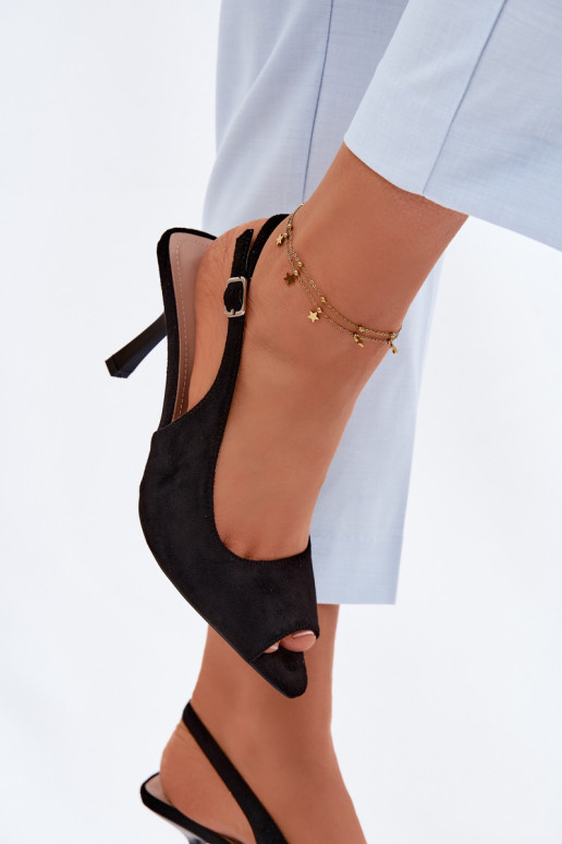 Moteriškos basutės su plonais kulniukais iš dirbtinio zomšo juodos spalvos Sevina