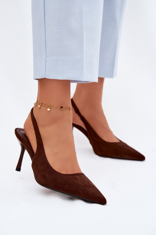 Moteriškos basutės su plonais kulniukais iš dirbtinio zomšo šokolado spalvos Kevina