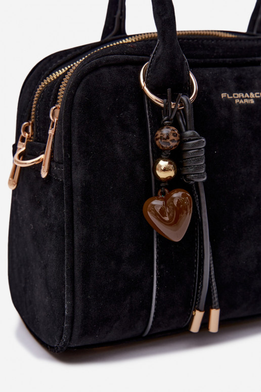 Rankinė Typu Bagažinė iš eko zomšosoĮasuBrelokiem juoda Sorielle