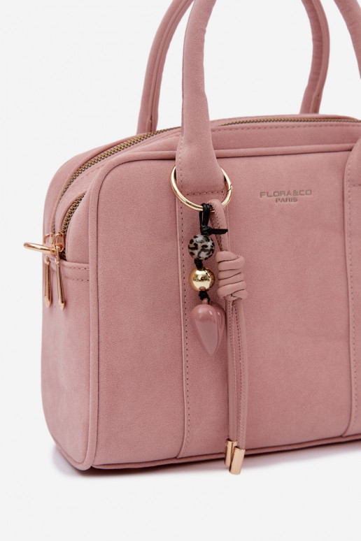 Rankinė Typu Bagažinė iš eko zomšosoĮasuBrelokiem rožinė Sorielle