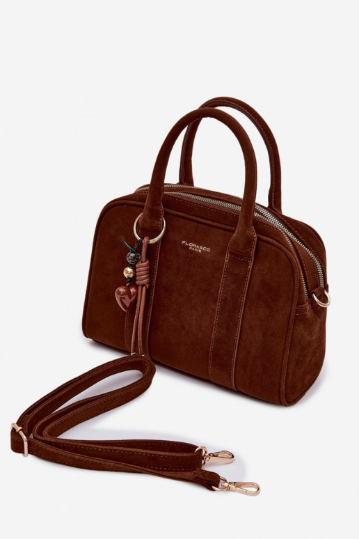 Rankinė Typu Bagažinė iš eko zomšosoĮasuBrelokiem rudos spalvos Sorielle