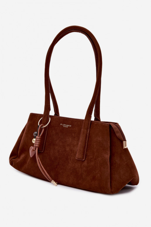 iš eko zomšosoĮa RankinėsuBrelokiem rudos spalvos Nelina