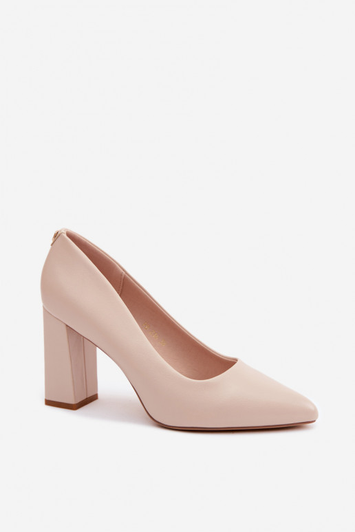 Bateliai su kulniukais iš dirbtinės odos Sergio Leone PB216 dramblio kaulo spalvos