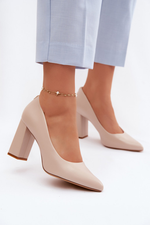 Bateliai su kulniukais iš dirbtinės odos Sergio Leone PB216 dramblio kaulo spalvos