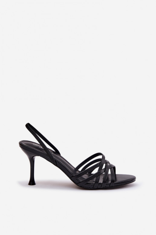 Moteriškos basutės su plonais kulniukais su juostelėmis juodos spalvos Velivelle