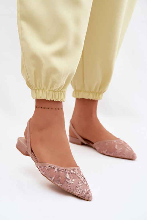 Tinklelis basutės su nėriniais su plačiais kulniukais rožinės spalvos Selissey