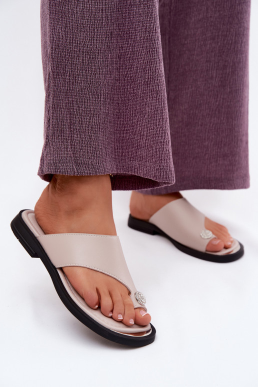 Odinės šlepetės Šlepetės Moteriškas su plačiais kulniukais Vinceza 62307 smėlio spalvos