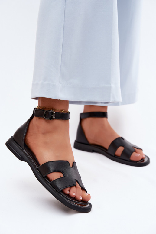 Moteriškos basutėssuĮjungtaturalnej Skóry su plačiais kulniukais Vinceza 62305 juodos spalvos