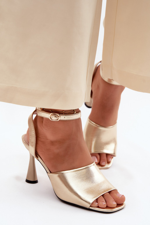 Moteriškos basutės su kulniukais Vinceza 62297 aukso spalvos