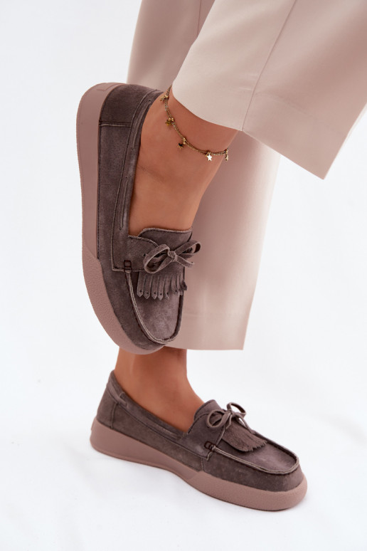 moteriški mokasinaisuĮjungtaturalnego iš zomšosu su kaspinais Ir Fringes Vinceza 93223 rudos spalvos