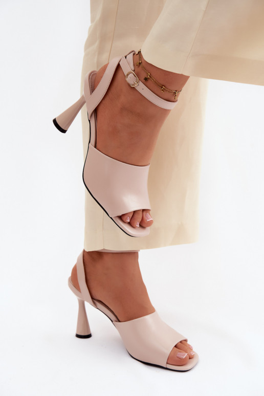 Moteriškos basutės su kulniukais Vinceza 62297 smėlio spalvos