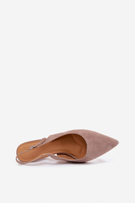 Moteriškos basutės su plonais kulniukaissuĮjungtaturalnego iš zomšosu smėlio spalvos Kandy