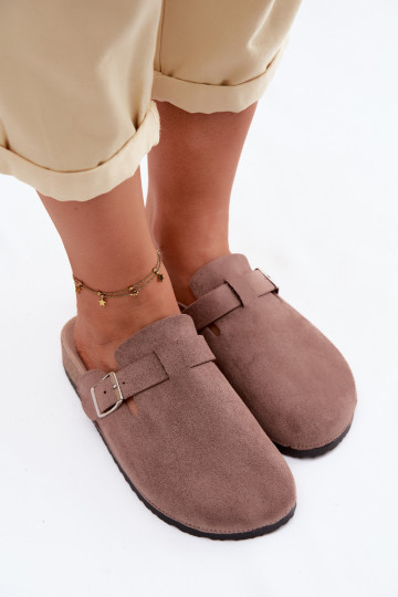 Šlepetės Klumpės Moteriškas su sagtimis smėlio spalvos Lacey