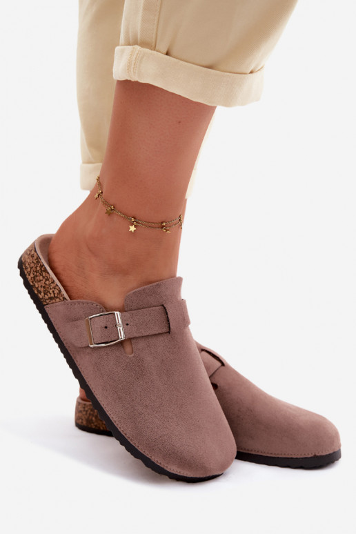 Šlepetės Klumpės Moteriškas su sagtimis smėlio spalvos Lacey