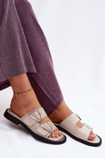 Odinės šlepetės Moteriškas su sagtimis Vinceza 62304 smėlio spalvos