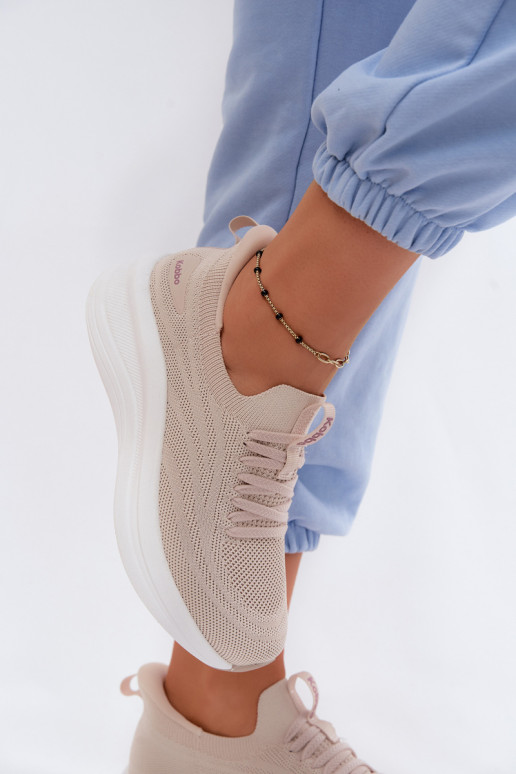  sportiniai bateliai Sneakers modelio batai Moteriškas Įsispiriamo modelio Kobbo 102425 smėlio spalvos