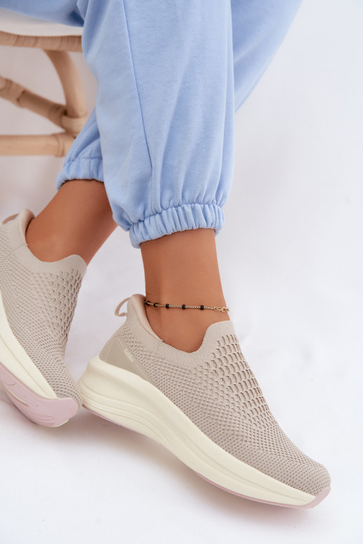 Įsispiriamo modelio Sneakers modelio batai Moteriškas  Kobbo 102424 smėlio spalvos