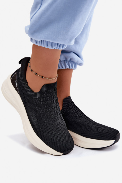 Įsispiriami sportiniai bateliai Kobbo 102424 juodos spalvos