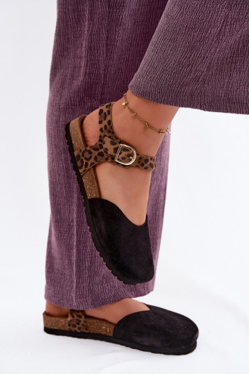 Oda Moteriškos zomšinės basutėssuZakrytymi Palcami Tai turiciejka H7365-01 juodos spalvos