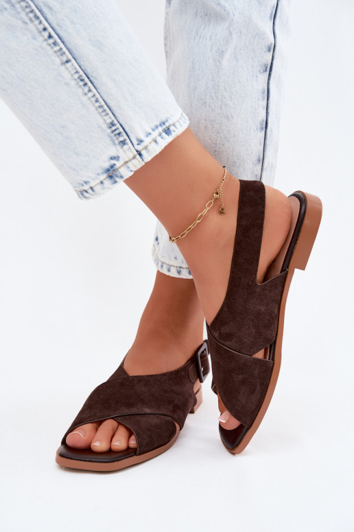 Oda Moteriškos zomšinės basutės su plačiais kulniukais D&A JC61-1001 CzekoladoĮe