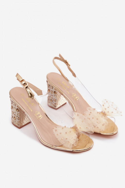 basutės su kulniukais su spindinčiomis akutėmis SiateczkoĮa su kaspinėliais D&A MR61-9010 aukso spalvos