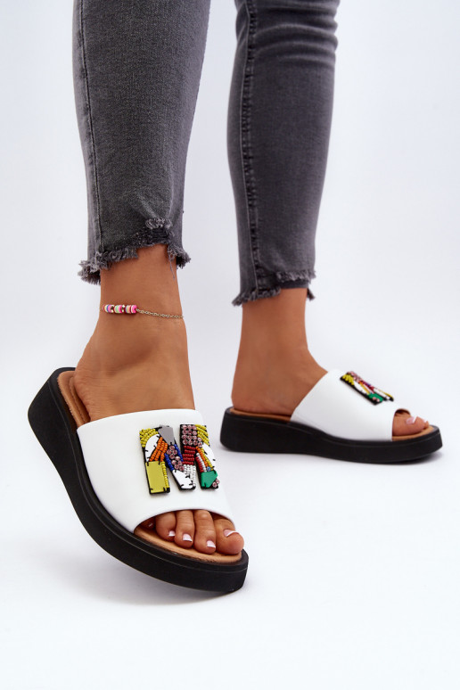 Odinės šlepetės Moteriškas su ornamentais baltos spalvos Asames