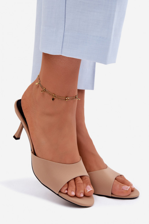 Moteriškos šlepetės su plonais kulniukais  smėlio spalvos Selmira