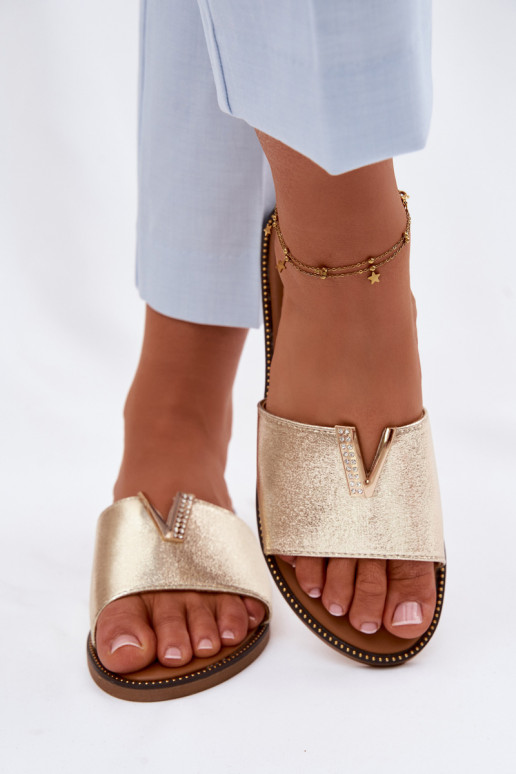 Šlepetės Moteriškas butas Su puošniais Detalem V aukso spalvos Nelmira