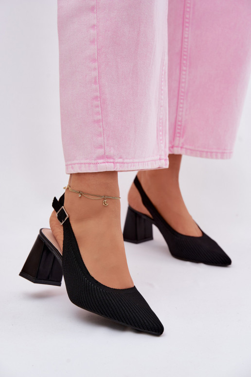  basutės su kulniukais juodos spalvos Elissea