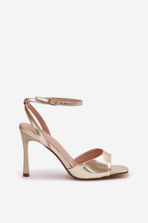 Moteriškos basutės su plonais kulniukaissuImitacji Skóry aukso spalvos Olissey