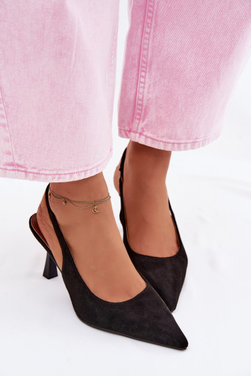 Moteriškos basutės su plonais kulniukaissuImitacji iš zomšosu juodos spalvos Saria