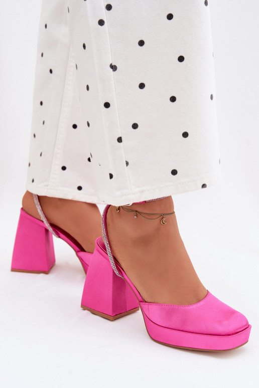 Moteriškos basutės Ant masyvių kulnų Typu Słupek Pasek su tviskančiomis akutėmis rožinės spalvos Seraphina