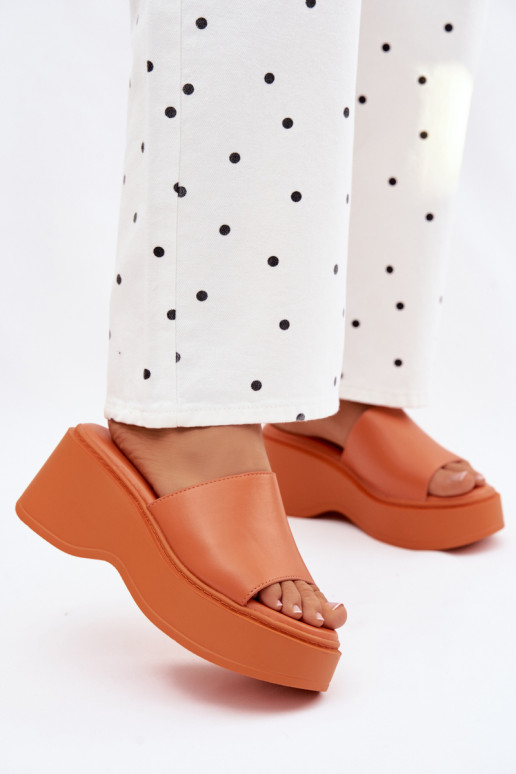 Moteriškos šlepetės su platforma oranžinės spalvos Virelia