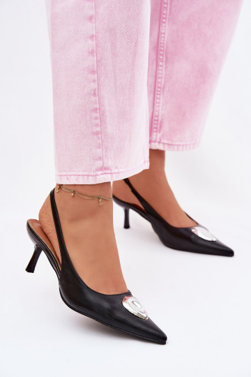 Moteriškos basutės su plonais kulniukais Su puošniais Detalem juodos spalvos Isadora 2